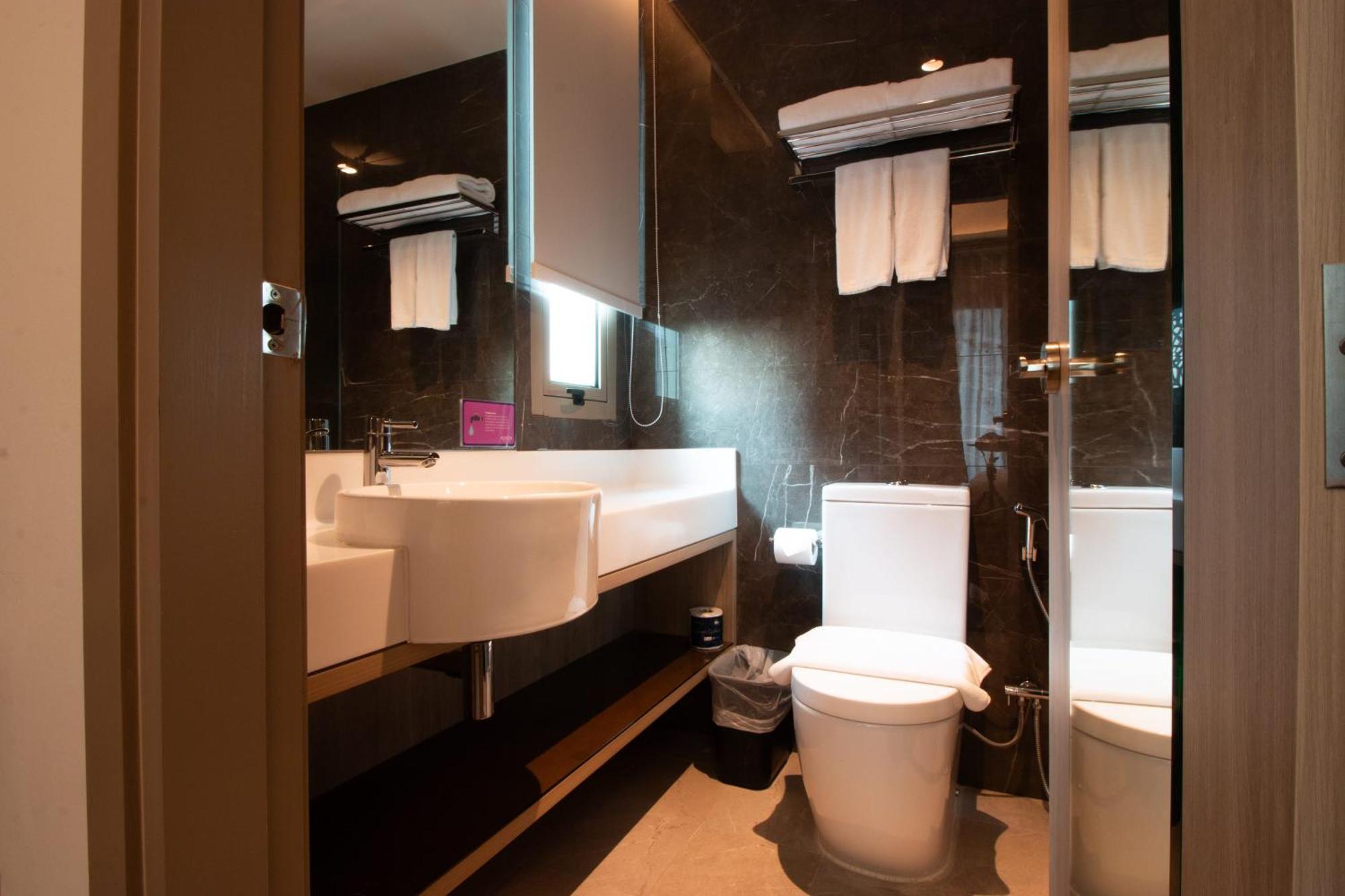 סינגפור Aqueen Prestige Hotel Jalan Besar מראה חיצוני תמונה