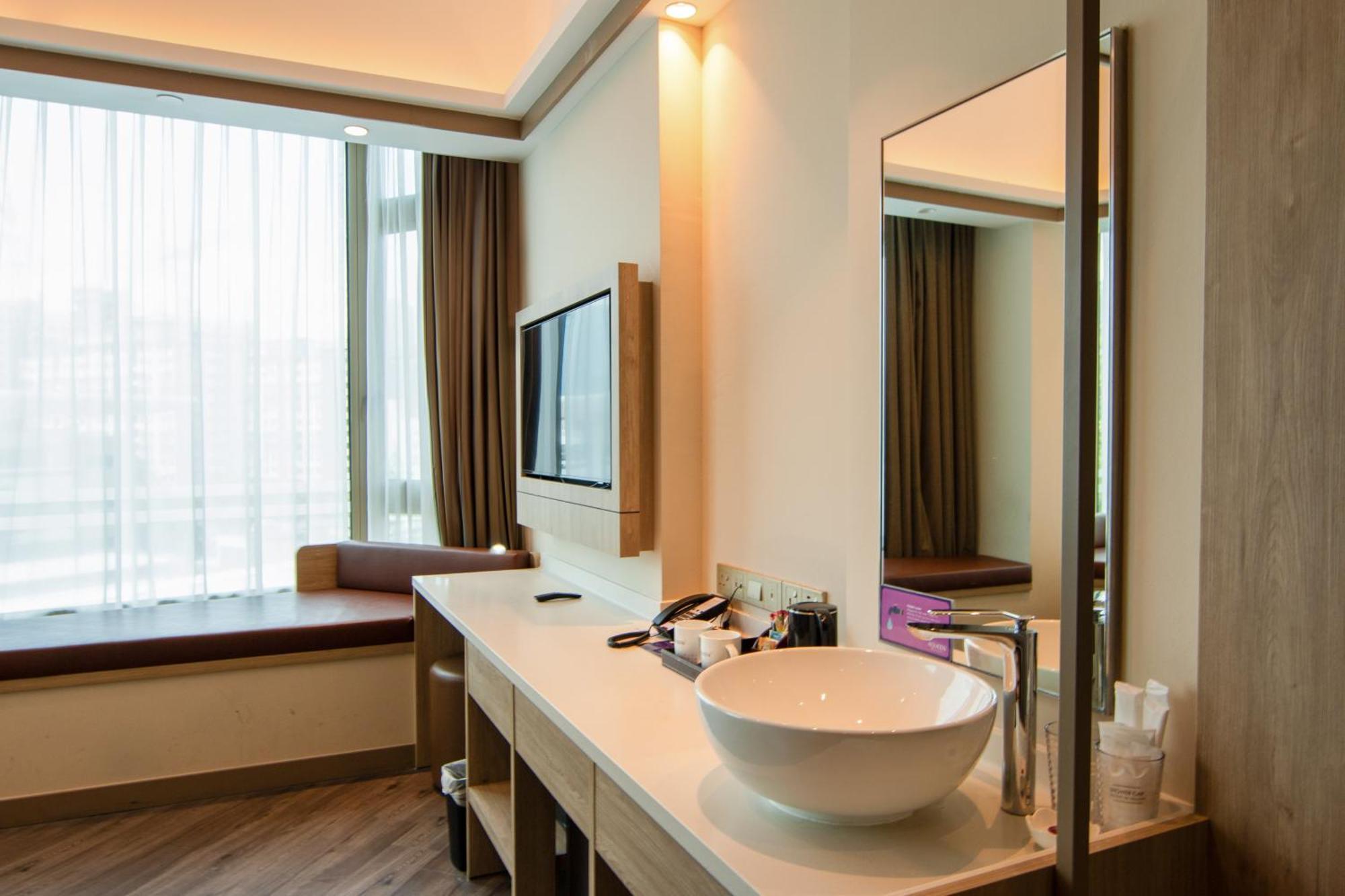סינגפור Aqueen Prestige Hotel Jalan Besar מראה חיצוני תמונה